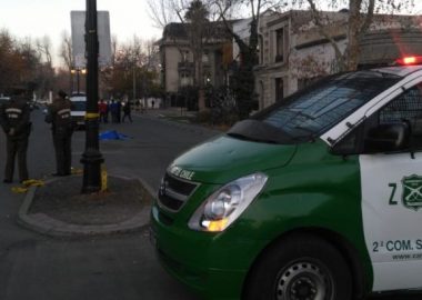 Noticias Chile | Hombre muere apuñalado en el centro de Santiago, luego de ser asaltado | INFORMADORCHILE