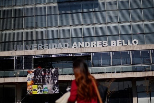 Noticias Chile | Grupo Laureate se va de Chile, era dueño de las Universidades Andrés Bello, de Las América y Viña del Mar