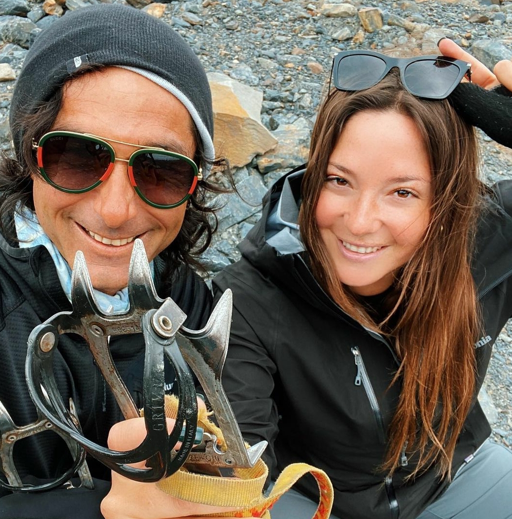 Noticias Chile | Kel Calderón viajó a las Torres del Paine con Claudio Iturra: "Sólo somos amigos"